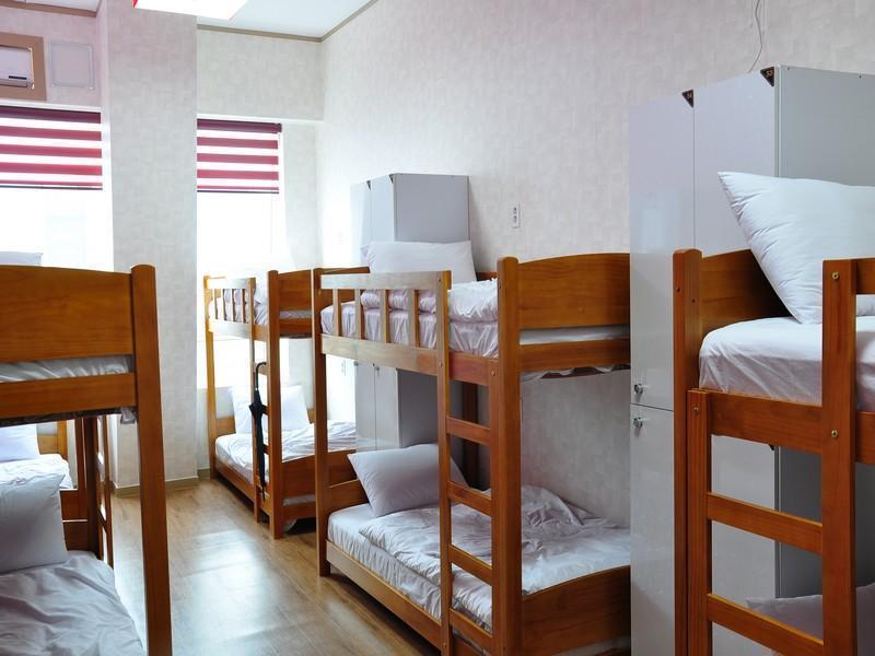 Terra Guesthouse ปูซาน ภายนอก รูปภาพ