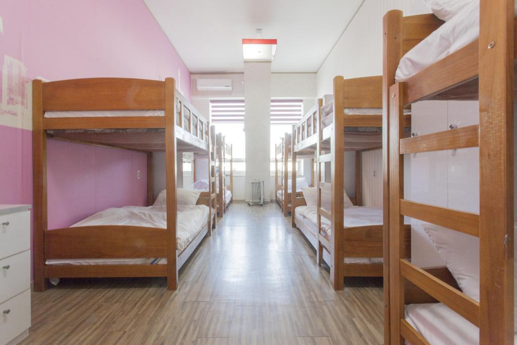 Terra Guesthouse ปูซาน ภายนอก รูปภาพ